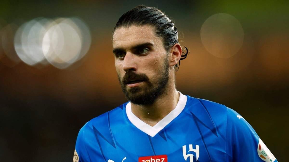 نيفيز يهاجم التحكيم بعد تعادل الهلال أمام التعاون: «شاهدت كرة سلة»