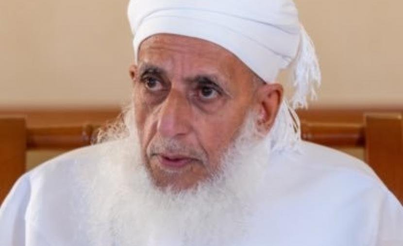 المفتي العام للسلطنة يعزّي الشعب الإيراني ويوجه رسالة إلى الأمة الإسلامية