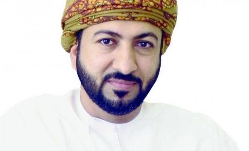 لماذا لا يتكلّم أحد؟