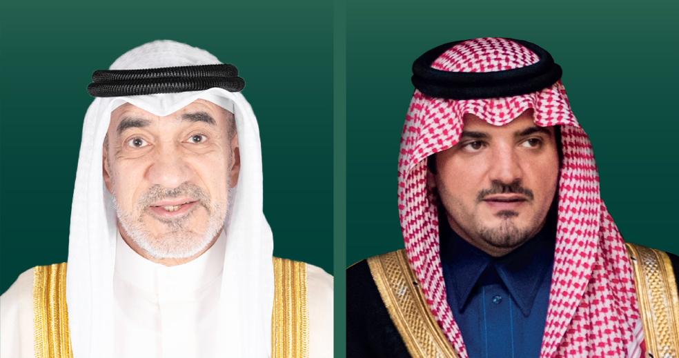 وزير الداخلية يبحث هاتفيا مستجدات الاعتداءات الإيرانية مع نظيره الكويتي