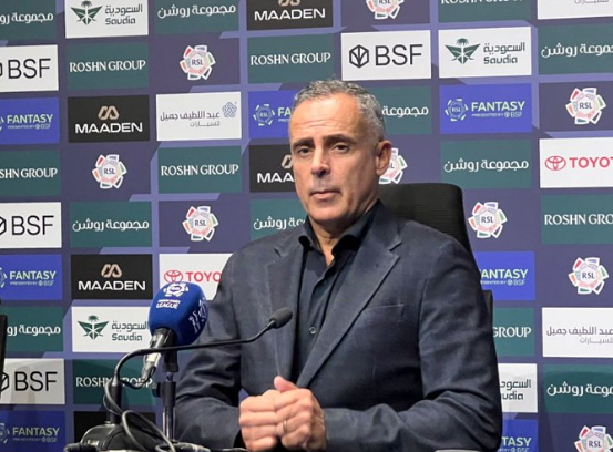 الفتح يحسم تجديد عقد جوميز بعد دخوله حسابات الأهلي المصري