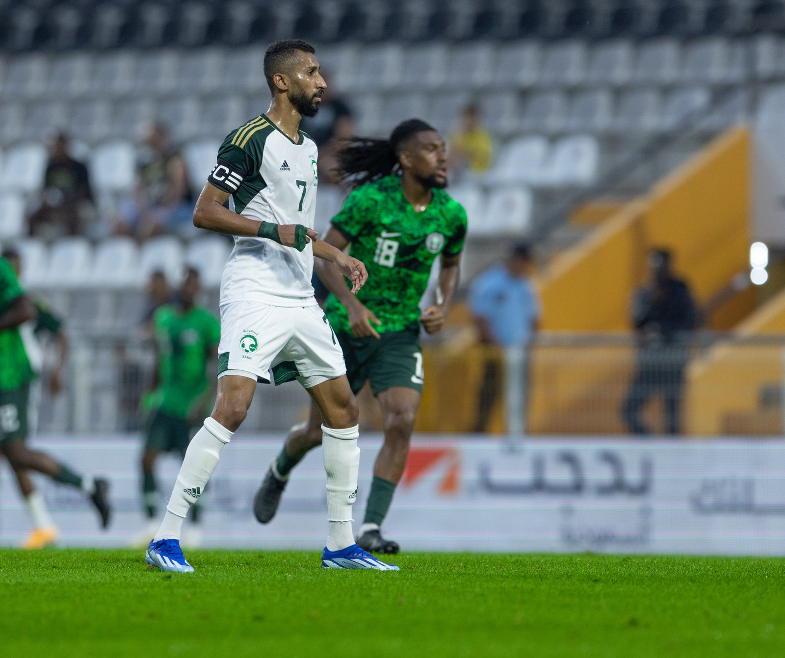 تفاصيل عودة سلمان الفرج للأخضر .. ماذا دار في مكالمة رينارد‬؟