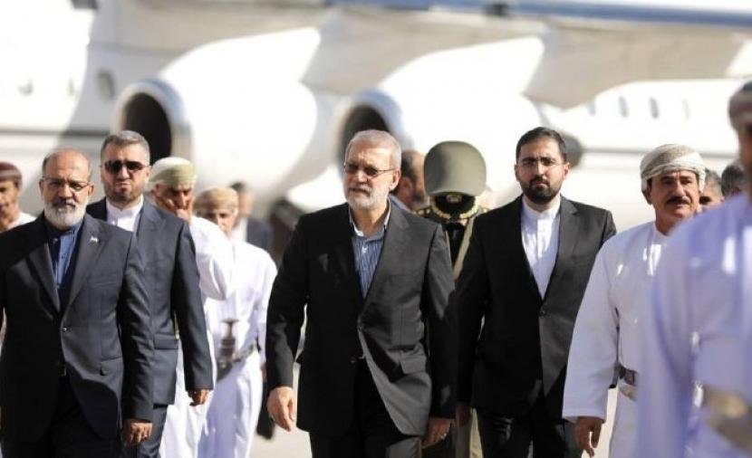 لاريجاني: ترامب أراد تكرار سيناريو فنزويلا في إيران لكنه فشل