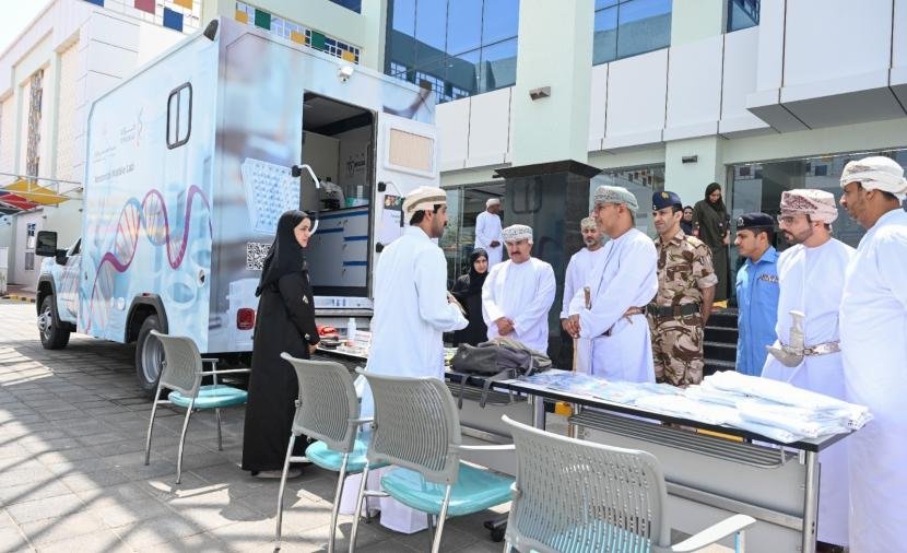 "البحث العلمي والابتكار" تستعرض تقنيات "المختبر المُتنقل"