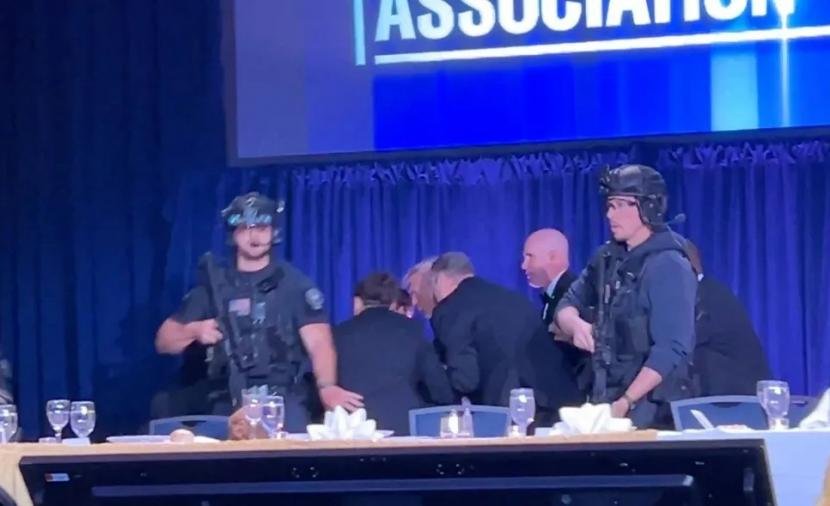 إلى أين نقل ترامب؟ تفاصيل الهجوم على حفل مراسلي البيت الأبيض