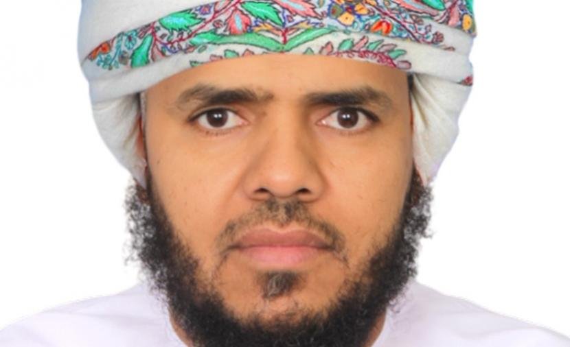ومضات في مقامات الإنسانية