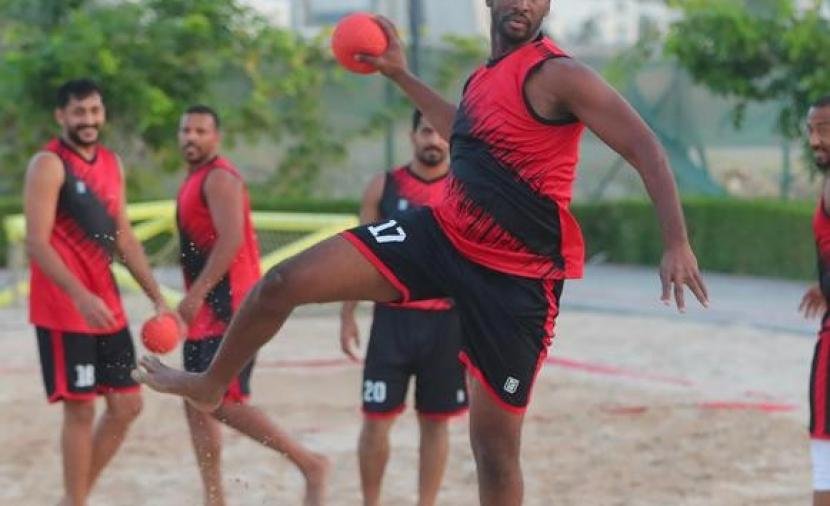 منتخبنا الوطني لليد الشاطئية يواصل تدريباته المكثفة استعدادا لـ"المونديال"