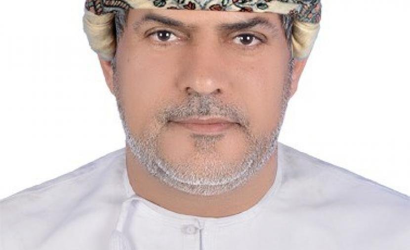  أكاديمية التميز الهندية تستضيف الروائي العُماني سالم السيابي