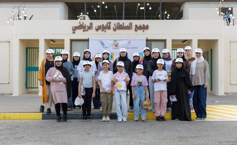 مغامرة صيف الرياضة تجمع الفتيات في رحلة استكشافية إلى وادي الحوقين بالرستاق