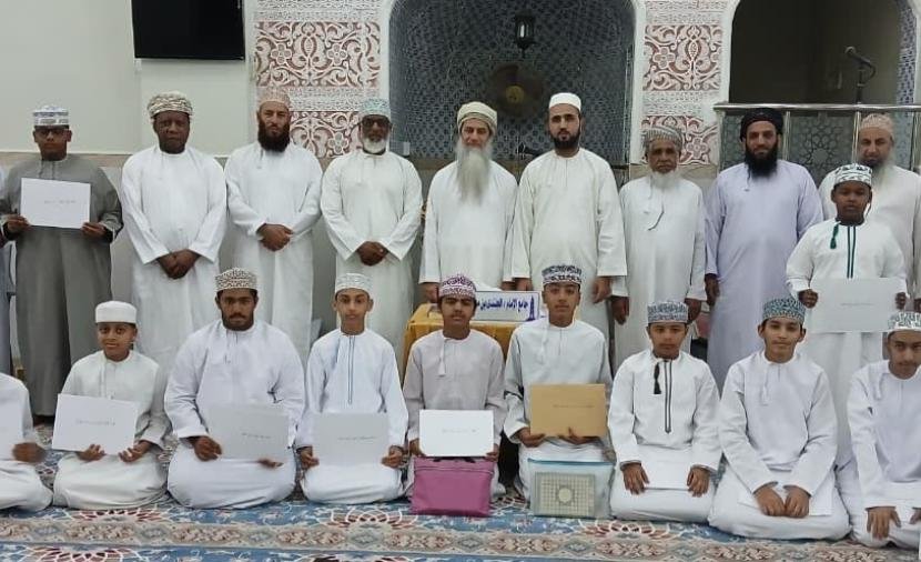 ختام فعاليات الملتقى الصيفي بجامع الإمام الجلندى بن مسعود