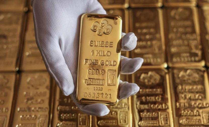 الذهب يلتقط الأنفاس بدعم من بيانات أمريكية دون التوقعات