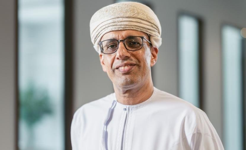 أول عُماني يشغل المنصب.. المهندس يعقوب الكيومي رئيسًا تنفيذيًا لـ"طيران السلام"