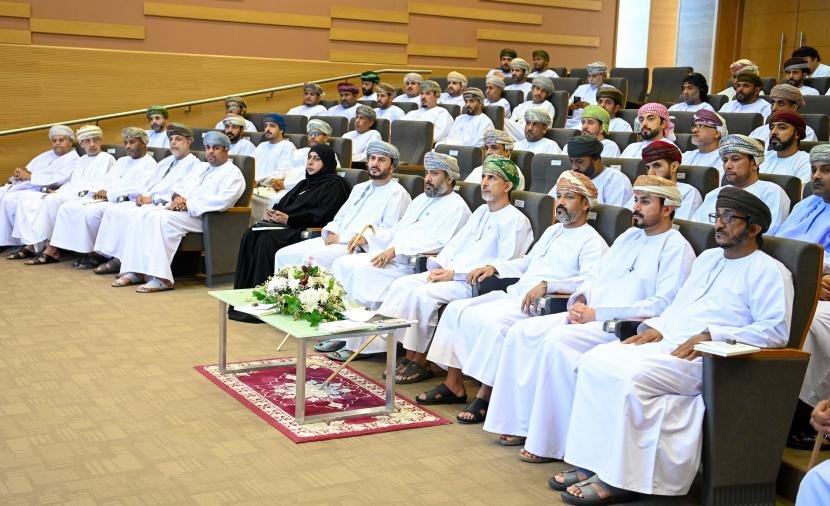 استعراض جهود التوعية والرقابة على الأسواق في "ملتقى حماية المستهلك" بظفار