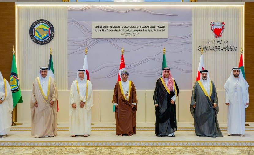 العلوي يترأس وفد عُمان في اجتماع رؤساء أجهزة ودواوين الرقابة الخليجية