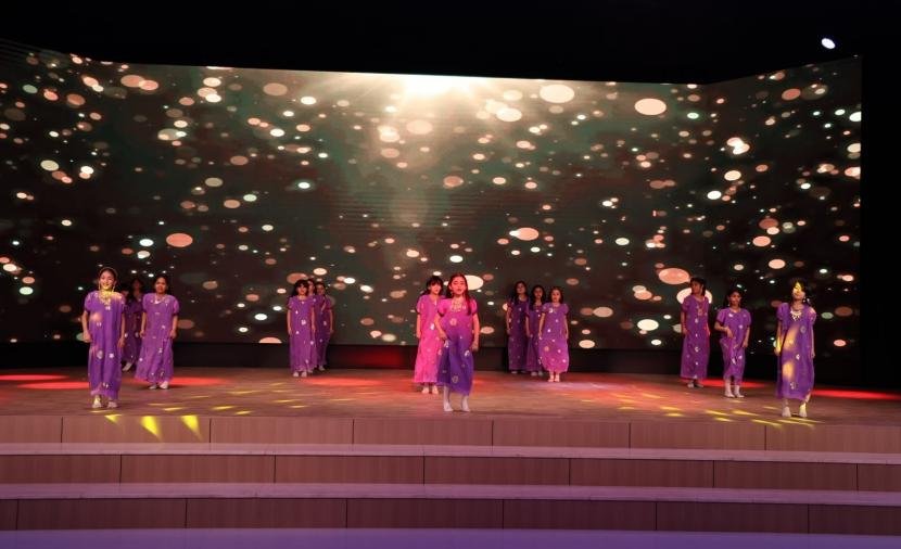"تعليمية البريمي" تحتفي بـ"يوم المرأة العمانية"